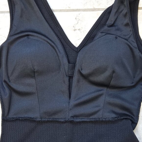 Fashion Magazine Mini Empire Dress Womens XS/S  Black Lace Slit Date Night Sexy - Picture 4 of 13